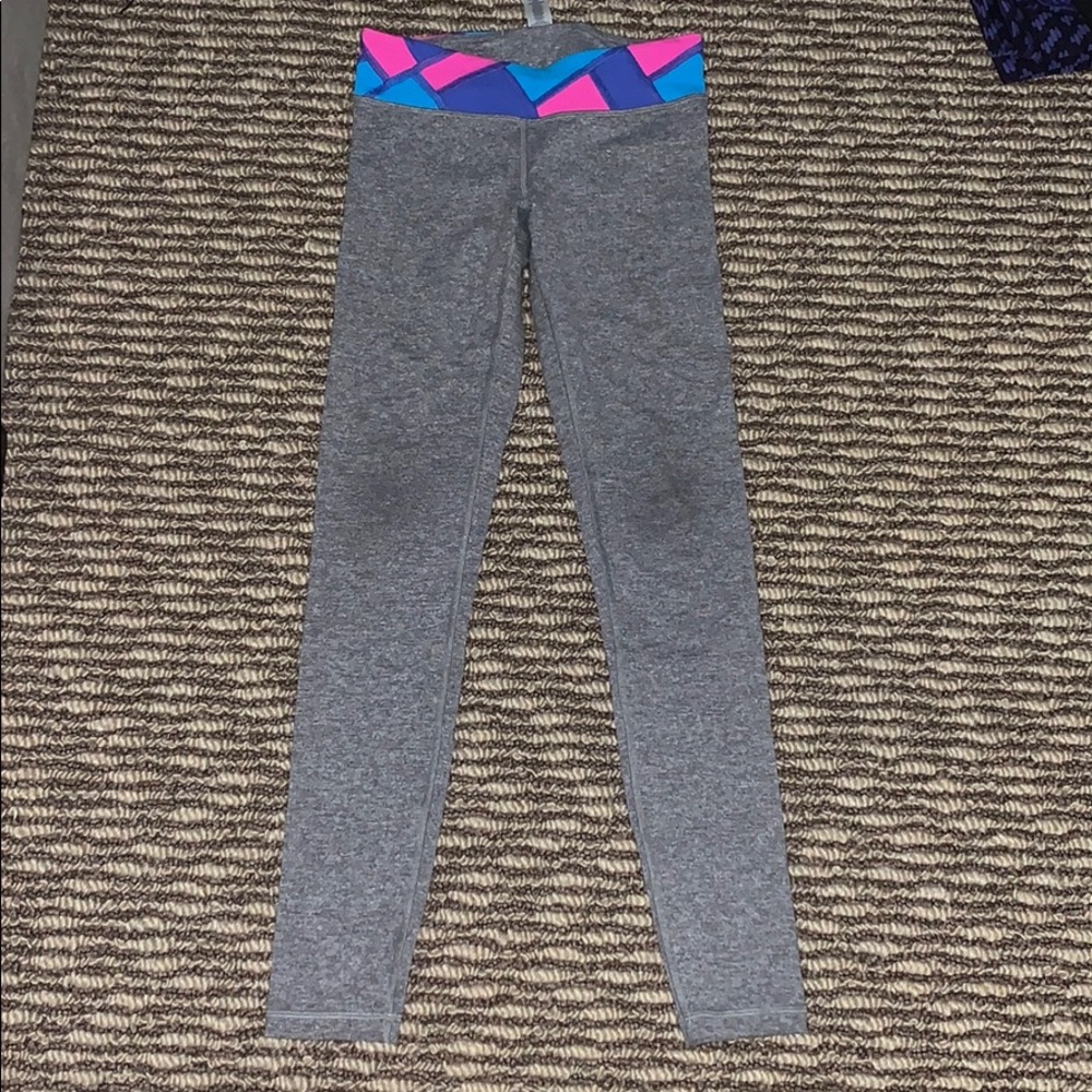 Girls ivivva leggings